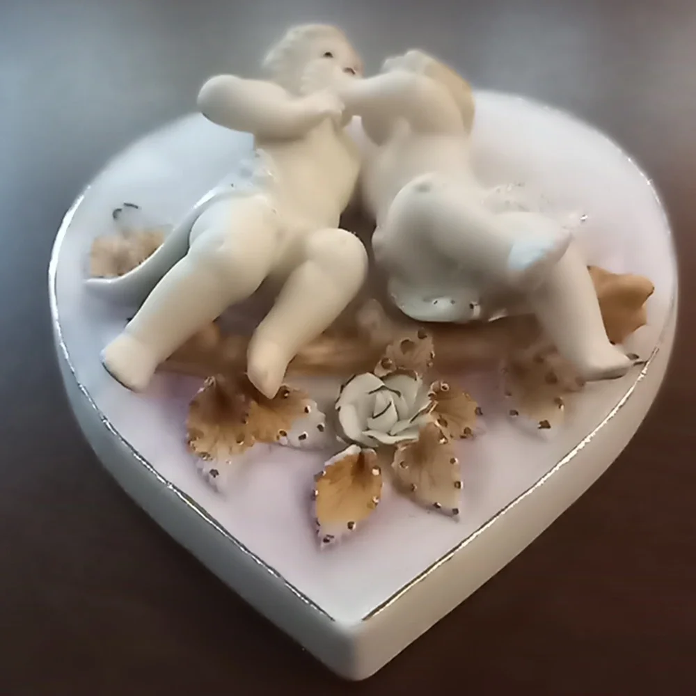 Vintage Arnart Creation Japan Heart Sweet Cherubs Wall Hangings 6 x 5 #7…